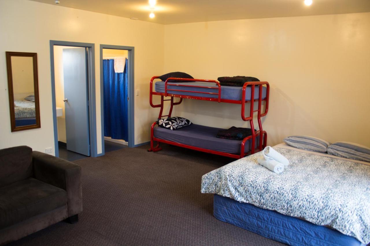 The Lazy Shag Lodge Kaikoura Exterior foto